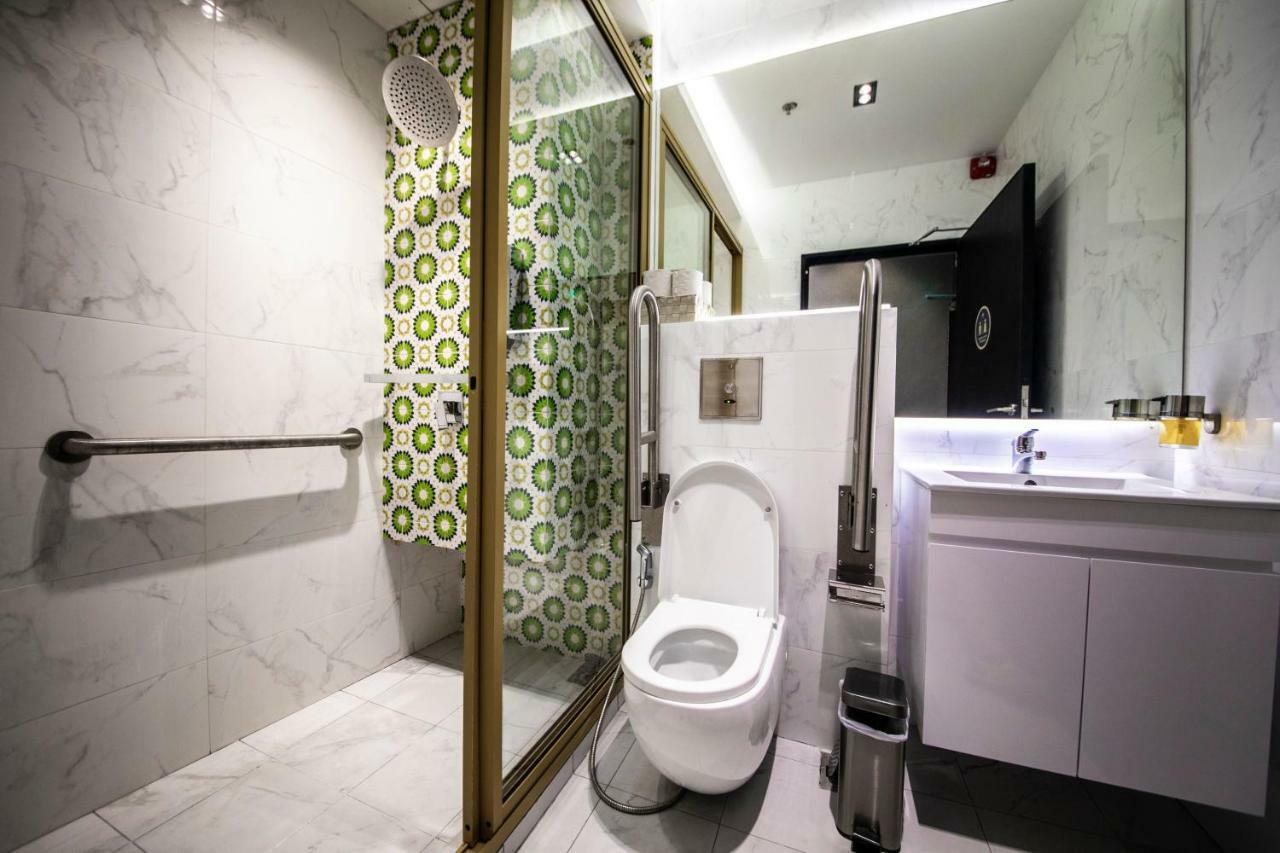 Cube Boutique Capsule At Kampong Glam Hotel kapsul
